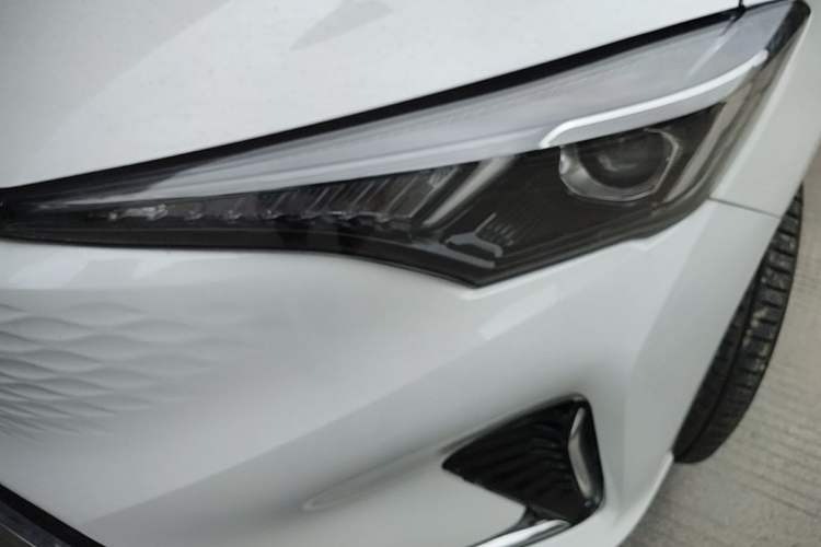 Used CHANGAN Eado New Energy 2022 EV460 Smart Ride-Hailing Edition – Lithium Iron Phosphate Left Front Headlight
