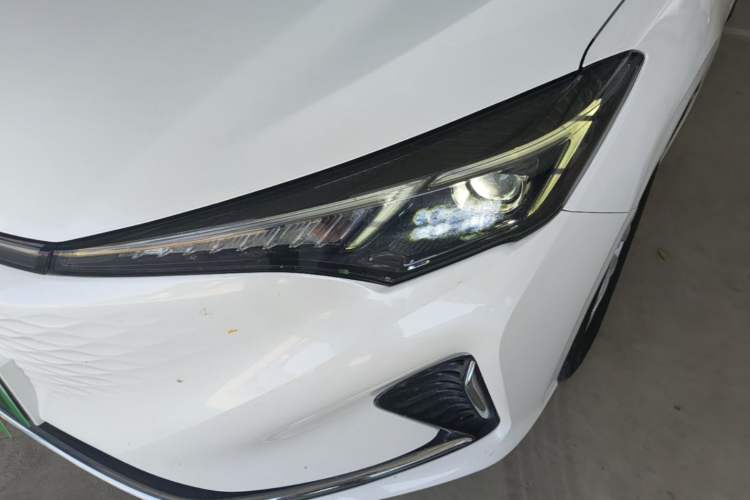 Used CHANGAN Eado New Energy 2022 EV460 Smart Ride-Hailing Edition – Lithium Iron Phosphate Left Front Headlight