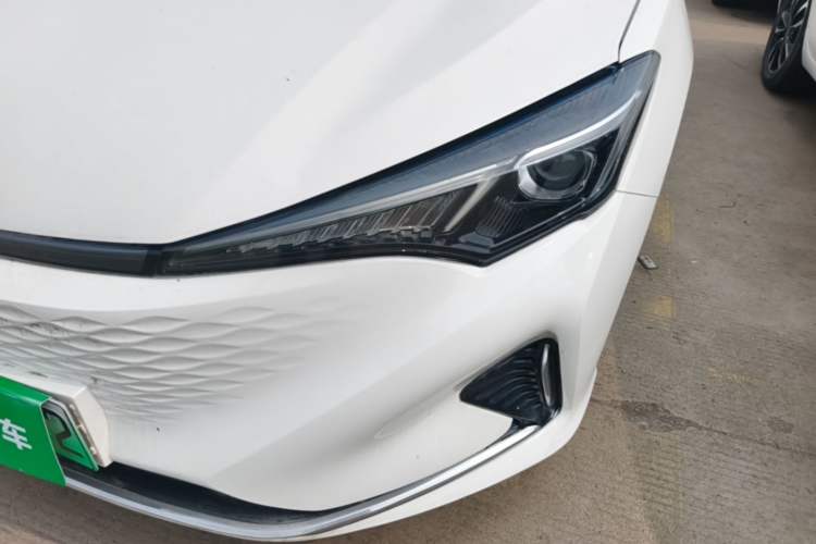 Used CHANGAN Eado New Energy 2022 EV460 Smart Ride-Hailing Edition – Lithium Iron Phosphate Left Front Headlight