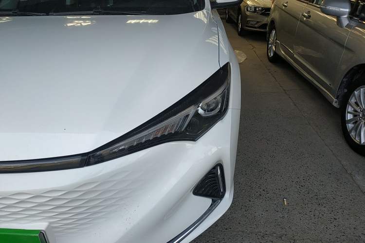 Used CHANGAN Eado New Energy 2022 EV460 Smart Ride-Hailing Edition – Lithium Iron Phosphate Left Front Headlight