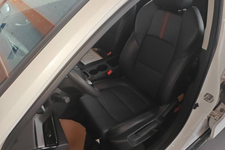 Used CHANGAN Eado New Energy 2022 EV460 Smart Ride-Hailing Edition – Lithium Iron Phosphate Left Front Seat
