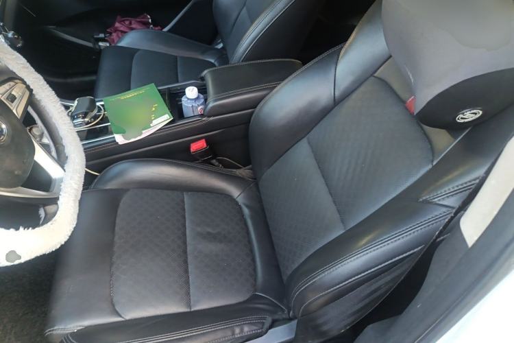 Used CHANGAN Eado New Energy 2022 EV460 Smart Ride-Hailing Edition – Lithium Iron Phosphate Left Front Seat