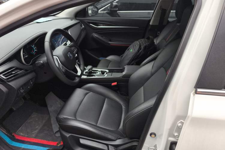 Used CHANGAN Eado New Energy 2022 EV460 Smart Ride-Hailing Edition – Lithium Iron Phosphate Left Front Seat