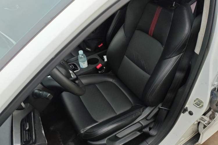 Used CHANGAN Eado New Energy 2022 EV460 Smart Ride-Hailing Edition – Lithium Iron Phosphate Left Front Seat