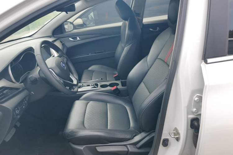 Used CHANGAN Eado New Energy 2022 EV460 Smart Ride-Hailing Edition – Lithium Iron Phosphate Left Front Seat