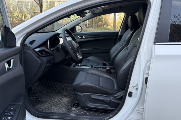 Used CHANGAN Eado New Energy 2022 EV460 Smart Ride-Hailing Edition – Lithium Iron Phosphate Left Front Seat