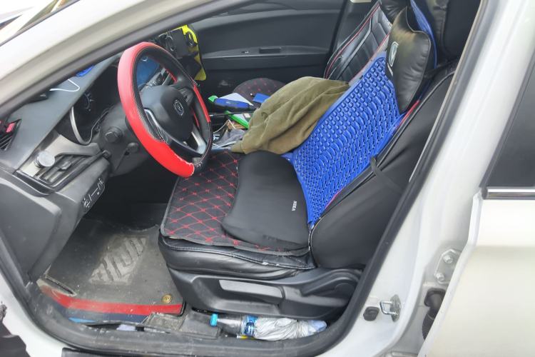 Used CHANGAN Eado New Energy 2022 EV460 Smart Ride-Hailing Edition – Lithium Iron Phosphate Left Front Seat