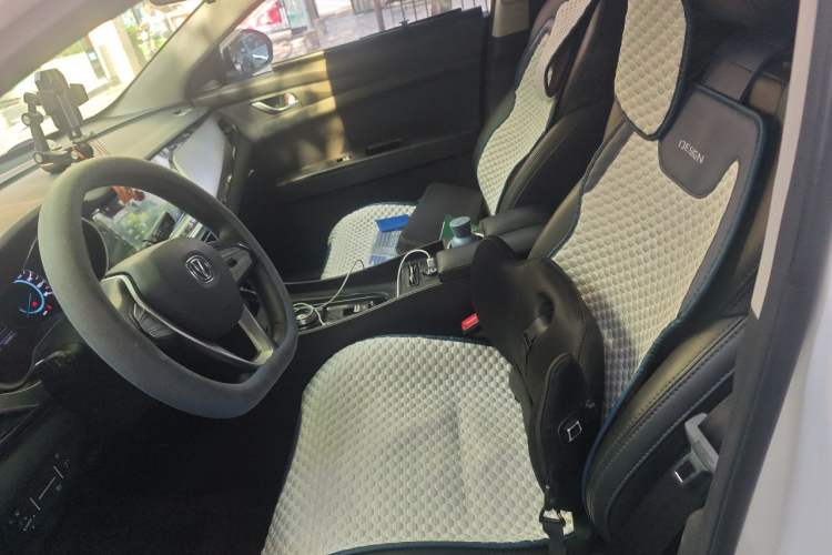 Used CHANGAN Eado New Energy 2022 Facelift EV460 Smart Online Ride-Hailing Version – Lithium Iron Phosphate Left Front Seat