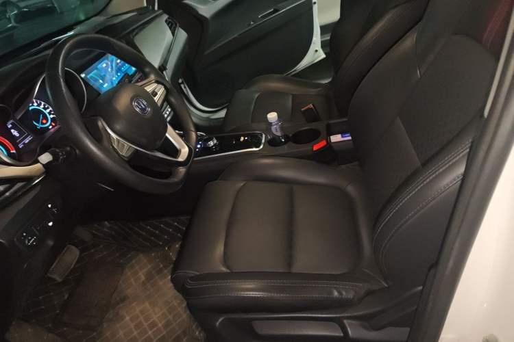 Used CHANGAN Eado New Energy 2022 EV460 Smart Ride-Hailing Edition – Lithium Iron Phosphate Left Front Seat
