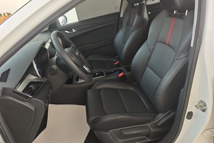 Used CHANGAN Eado New Energy 2022 EV460 Smart Ride-Hailing Edition – Lithium Iron Phosphate Left Front Seat