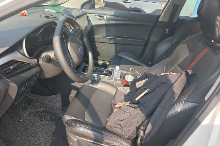 Used CHANGAN Eado New Energy 2022 EV460 Smart Ride-Hailing Edition – Lithium Iron Phosphate Left Front Seat