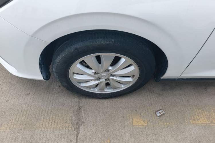 Used CHANGAN Eado New Energy 2022 EV460 Smart Ride-Hailing Edition – Lithium Iron Phosphate Left Front Wheel Hub