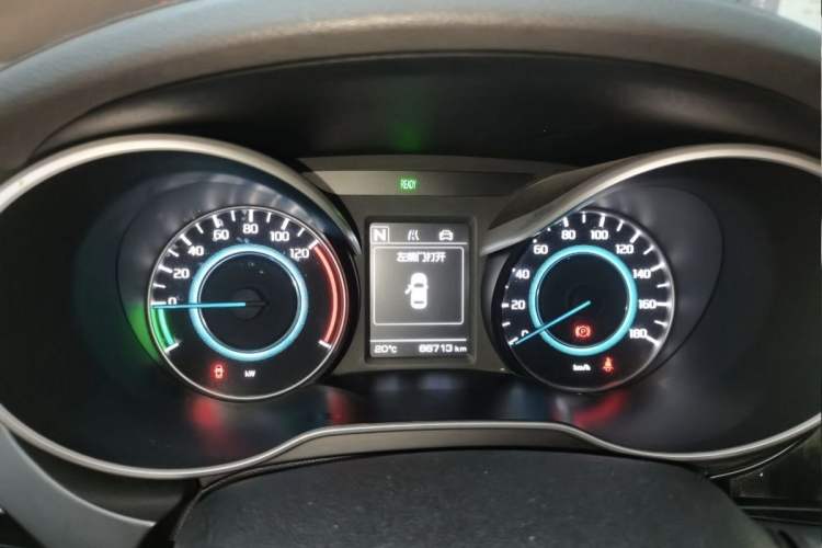 Used CHANGAN Eado New Energy 2022 EV460 Smart Ride-Hailing Edition – Lithium Iron Phosphate Odometer Close Up