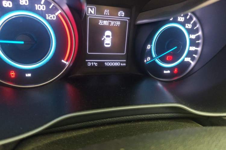 Used CHANGAN Eado New Energy 2022 Facelift EV460 Smart Online Ride-Hailing Version – Lithium Iron Phosphate Odometer Close Up