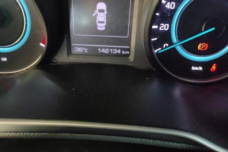Used CHANGAN Eado New Energy 2022 EV460 Smart Ride-Hailing Edition – Lithium Iron Phosphate Odometer Close Up