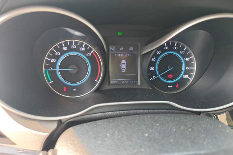 Used CHANGAN Eado New Energy 2022 EV460 Smart Ride-Hailing Edition – Lithium Iron Phosphate Odometer Close Up