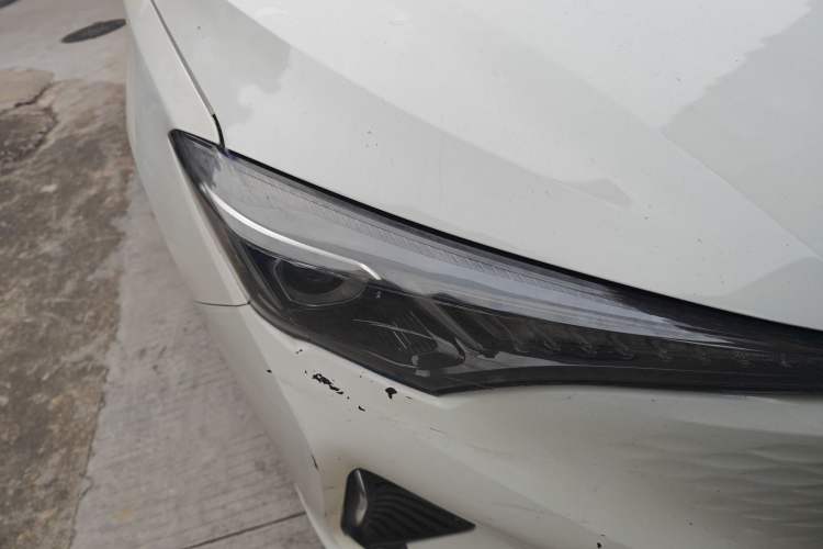 Used CHANGAN Eado New Energy 2022 EV460 Smart Ride-Hailing Edition – Lithium Iron Phosphate Right Front Headlight