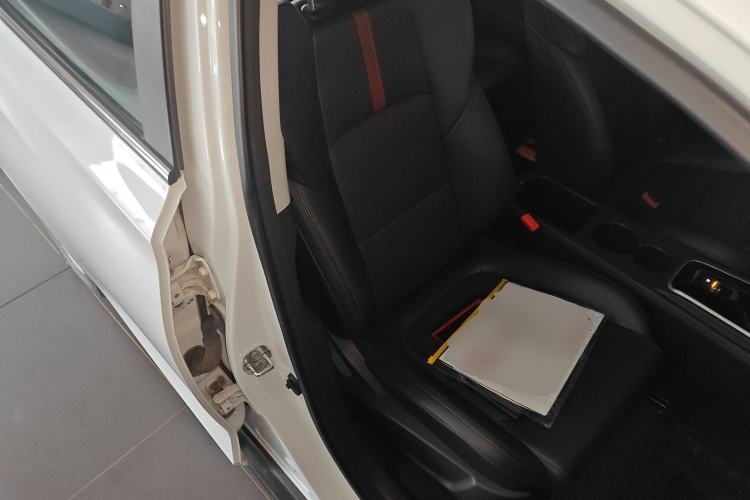 Used CHANGAN Eado New Energy 2022 EV460 Smart Ride-Hailing Edition – Lithium Iron Phosphate Right Front Seat