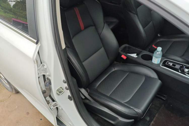 Used CHANGAN Eado New Energy 2022 EV460 Smart Ride-Hailing Edition – Lithium Iron Phosphate Right Front Seat