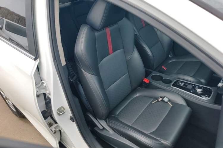 Used CHANGAN Eado New Energy 2022 EV460 Smart Ride-Hailing Edition – Lithium Iron Phosphate Right Front Seat