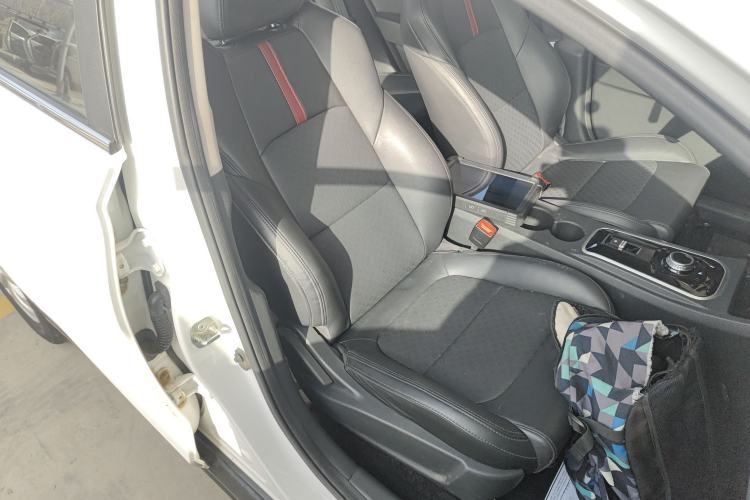 Used CHANGAN Eado New Energy 2022 EV460 Smart Ride-Hailing Edition – Lithium Iron Phosphate Right Front Seat