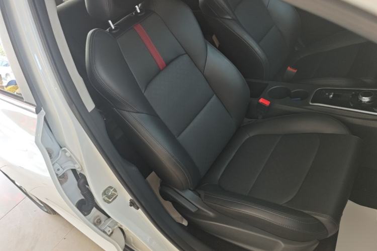 Used CHANGAN Eado New Energy 2022 EV460 Smart Ride-Hailing Edition – Lithium Iron Phosphate Right Front Seat