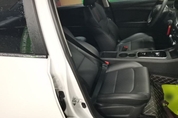 Used CHANGAN Eado New Energy 2022 EV460 Smart Ride-Hailing Edition – Lithium Iron Phosphate Right Front Seat