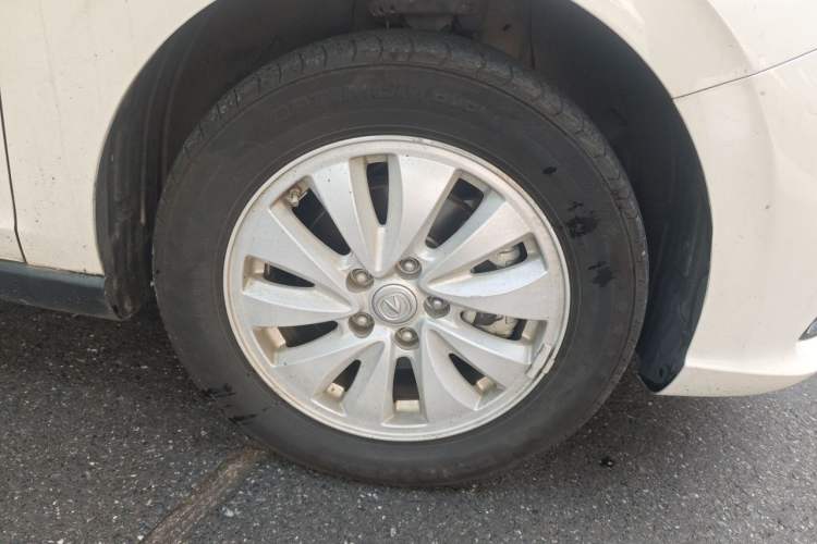 Used CHANGAN Eado New Energy 2022 Facelift EV460 Smart Online Ride-Hailing Version – Lithium Iron Phosphate Right Front Wheel Hub