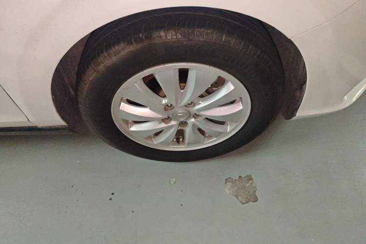 Used CHANGAN Eado New Energy 2022 EV460 Smart Ride-Hailing Edition – Lithium Iron Phosphate Right Front Wheel Hub