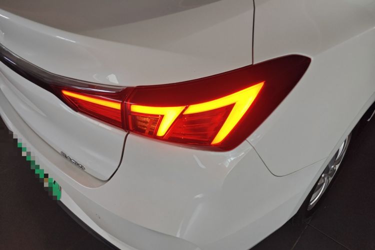 Used CHANGAN Eado New Energy 2022 EV460 Smart Ride-Hailing Edition – Lithium Iron Phosphate Right Rear Taillight