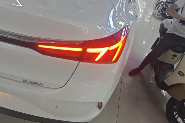Used CHANGAN Eado New Energy 2022 EV460 Smart Ride-Hailing Edition – Lithium Iron Phosphate Right Rear Taillight