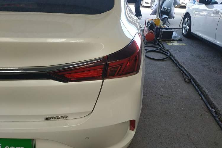 Used CHANGAN Eado New Energy 2022 EV460 Smart Ride-Hailing Edition – Lithium Iron Phosphate Right Rear Taillight
