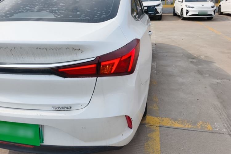 Used CHANGAN Eado New Energy 2022 EV460 Smart Ride-Hailing Edition – Lithium Iron Phosphate Right Rear Taillight