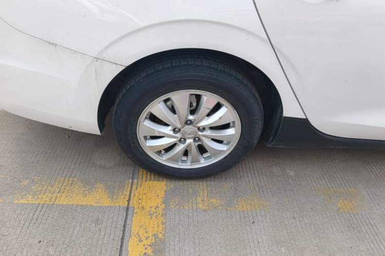 Used CHANGAN Eado New Energy 2022 EV460 Smart Ride-Hailing Edition – Lithium Iron Phosphate Right Rear Wheel Hub