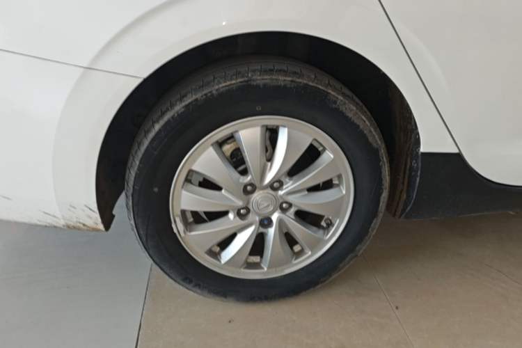 Used CHANGAN Eado New Energy 2022 EV460 Smart Ride-Hailing Edition – Lithium Iron Phosphate Right Rear Wheel Hub