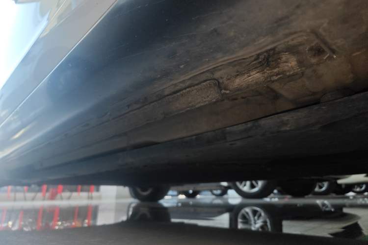 Used CHANGAN Eado New Energy 2022 EV460 Smart Ride-Hailing Edition – Lithium Iron Phosphate Right Side Sill