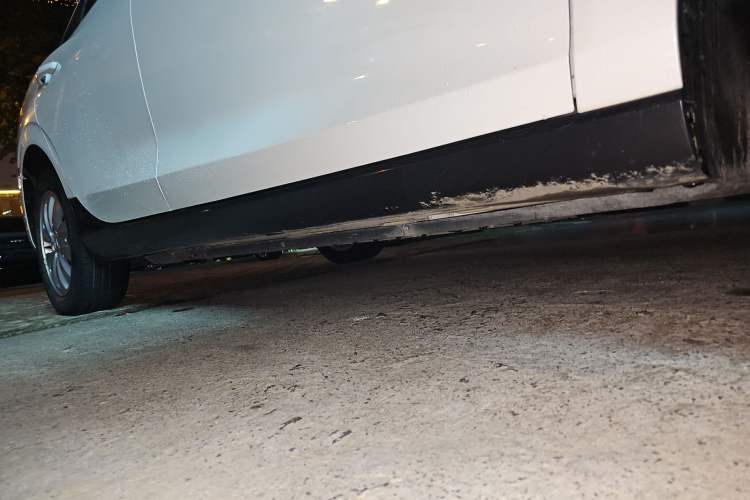 Used CHANGAN Eado New Energy 2022 EV460 Smart Ride-Hailing Edition – Lithium Iron Phosphate Right Side Sill