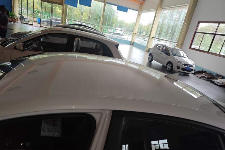 Used CHANGAN Eado New Energy 2022 EV460 Smart Ride-Hailing Edition – Lithium Iron Phosphate Roof