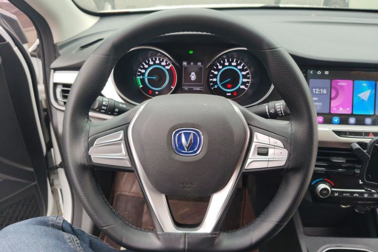 Used CHANGAN Eado New Energy 2022 EV460 Smart Ride-Hailing Edition – Lithium Iron Phosphate Steering Wheel