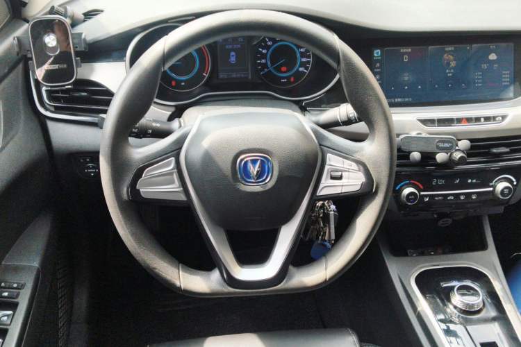 Used CHANGAN Eado New Energy 2022 EV460 Smart Ride-Hailing Edition – Lithium Iron Phosphate Steering Wheel