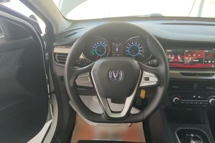 Used CHANGAN Eado New Energy 2022 EV460 Smart Ride-Hailing Edition – Lithium Iron Phosphate Steering Wheel