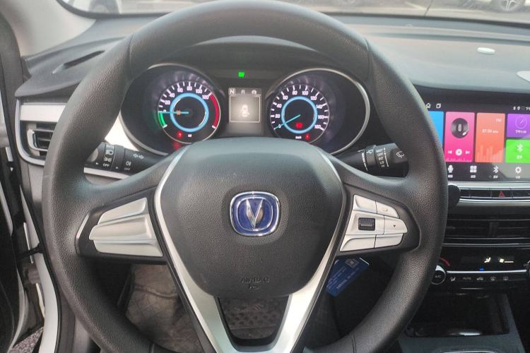 Used CHANGAN Eado New Energy 2022 EV460 Smart Ride-Hailing Edition – Lithium Iron Phosphate Steering Wheel