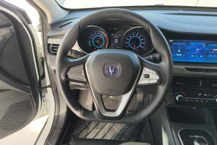 Used CHANGAN Eado New Energy 2022 EV460 Smart Ride-Hailing Edition – Lithium Iron Phosphate Steering Wheel