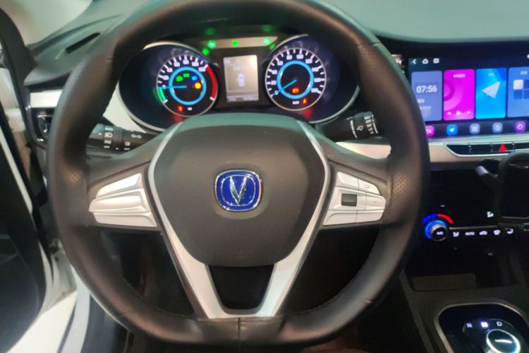Used CHANGAN Eado New Energy 2022 EV460 Smart Ride-Hailing Edition – Lithium Iron Phosphate Steering Wheel