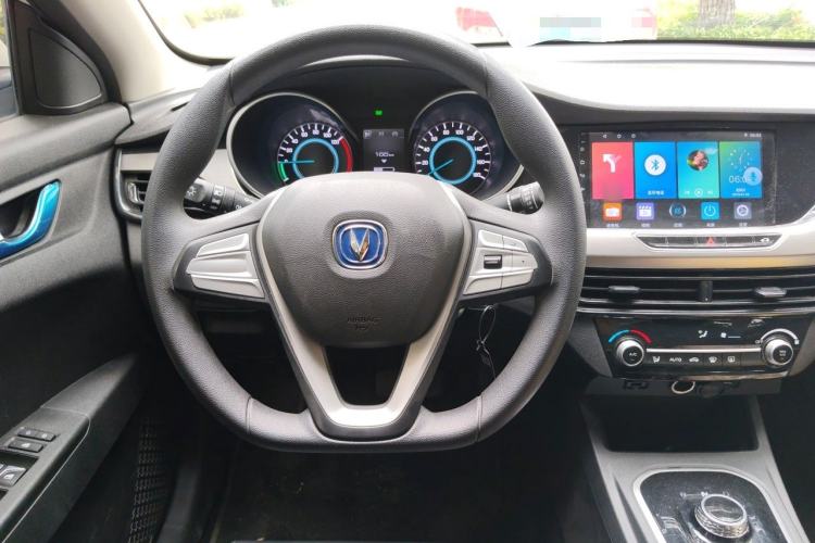 Used CHANGAN Eado New Energy 2022 EV460 Smart Ride-Hailing Edition – Lithium Iron Phosphate Steering Wheel