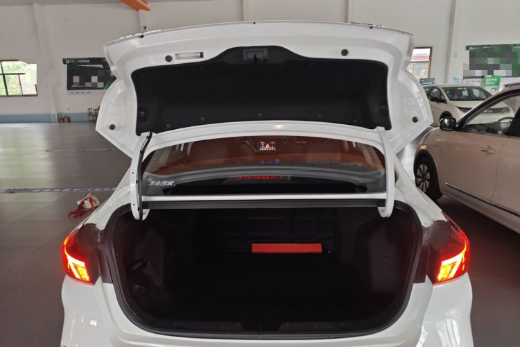 Used CHANGAN Eado New Energy 2022 EV460 Smart Ride-Hailing Edition – Lithium Iron Phosphate Trunk