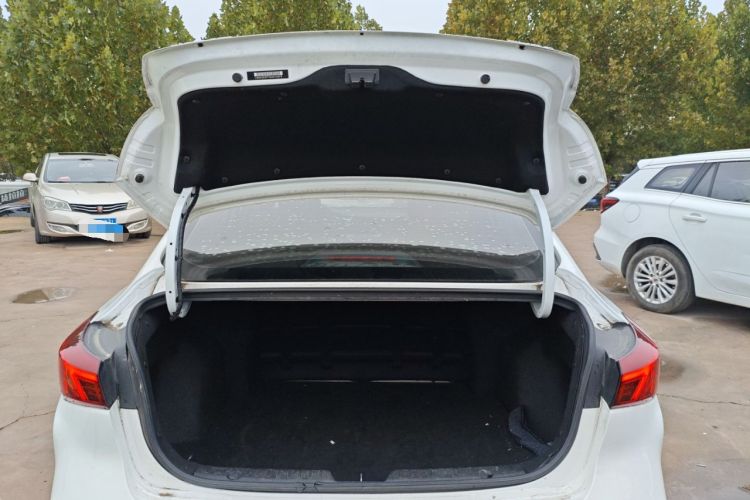 Used CHANGAN Eado New Energy 2022 EV460 Smart Ride-Hailing Edition – Lithium Iron Phosphate Trunk