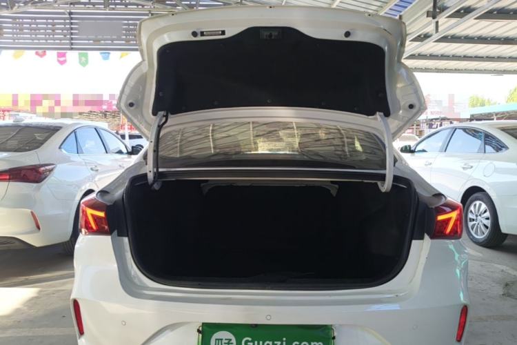 Used CHANGAN Eado New Energy 2022 EV460 Smart Ride-Hailing Edition – Lithium Iron Phosphate Trunk