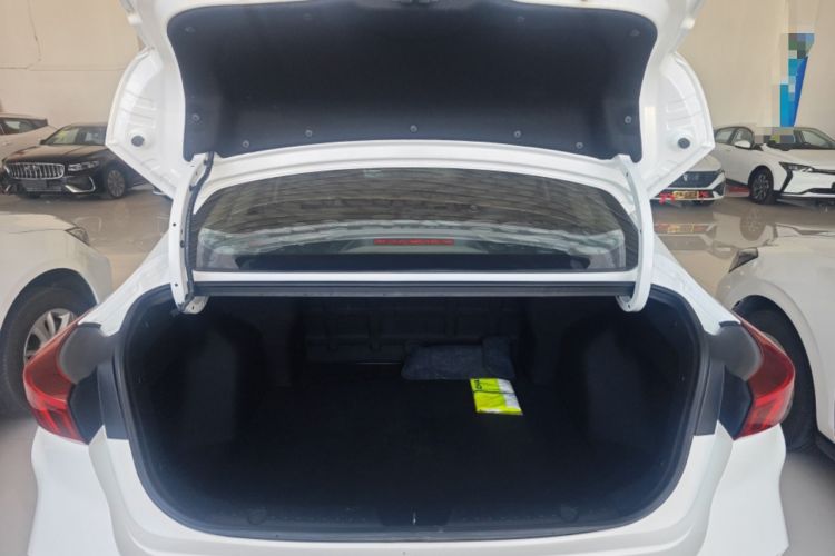 Used CHANGAN Eado New Energy 2022 EV460 Smart Ride-Hailing Edition – Lithium Iron Phosphate Trunk