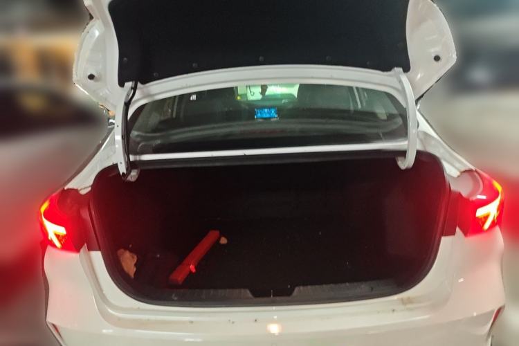 Used CHANGAN Eado New Energy 2022 EV460 Smart Ride-Hailing Edition – Lithium Iron Phosphate Trunk
